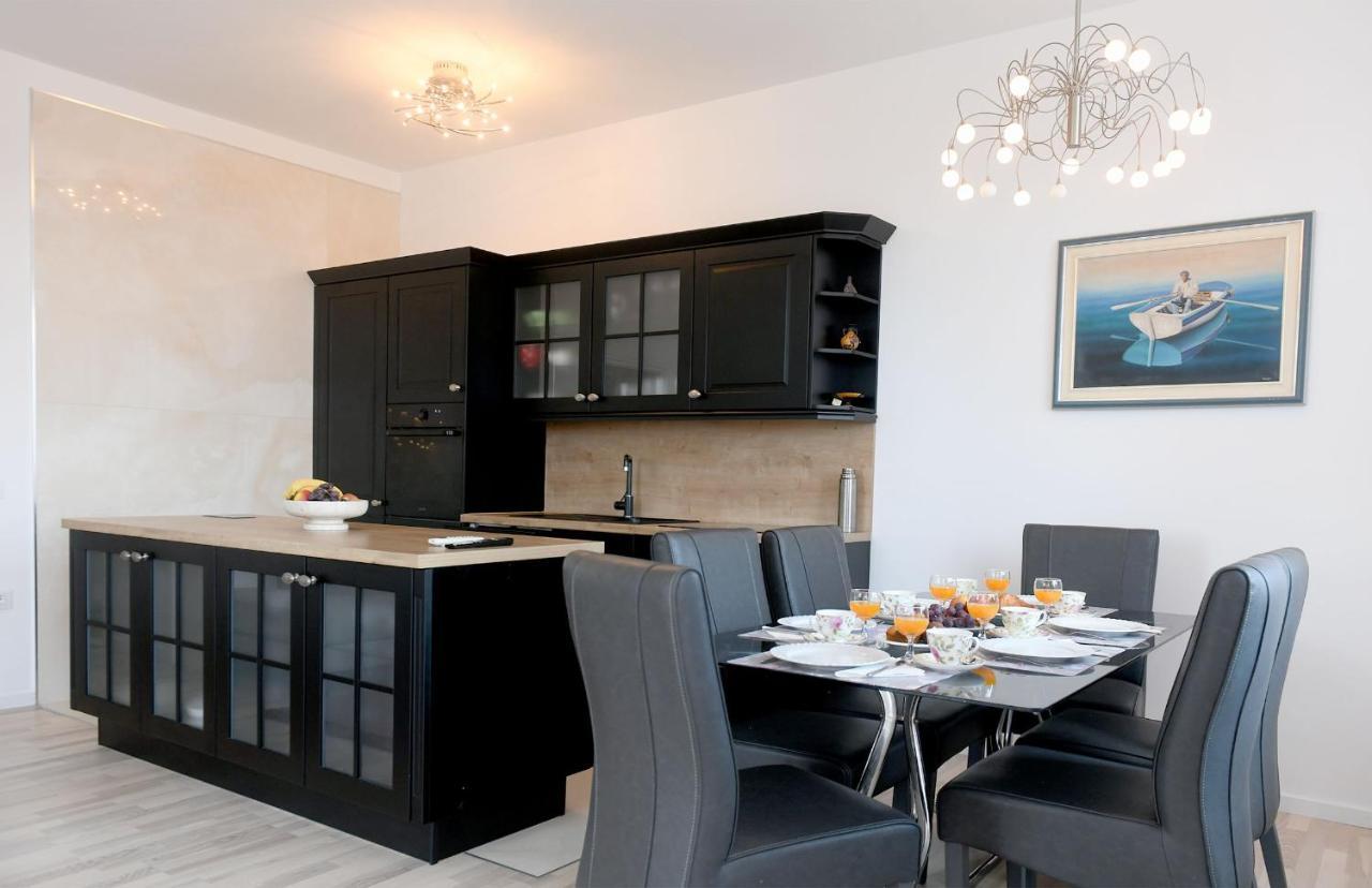 Divia Apartment ริเยกา ภายนอก รูปภาพ