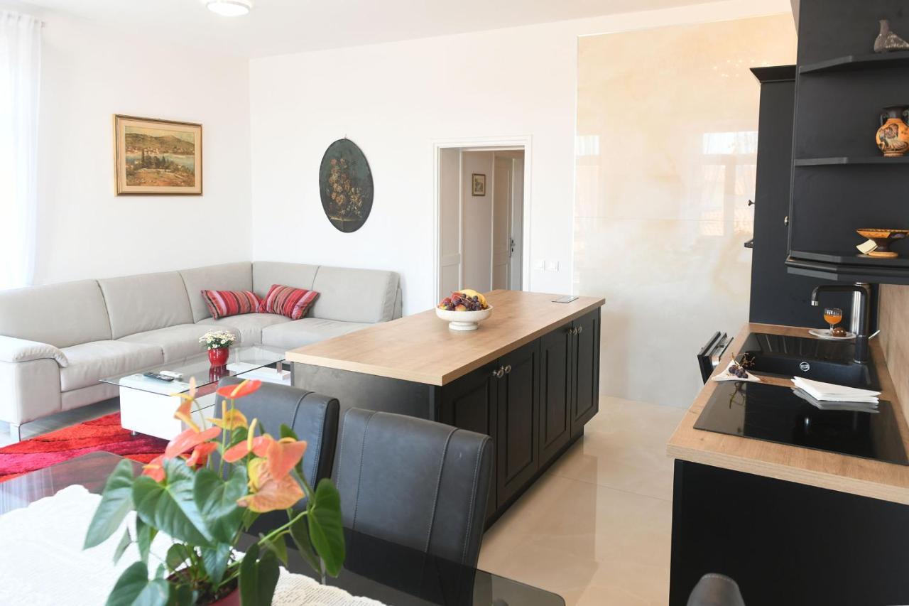 Divia Apartment ริเยกา ภายนอก รูปภาพ